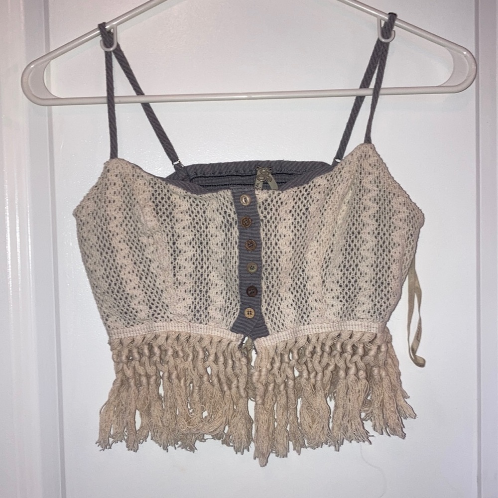 BKE size small wore once ! Doesn’t fit ! Great condition
